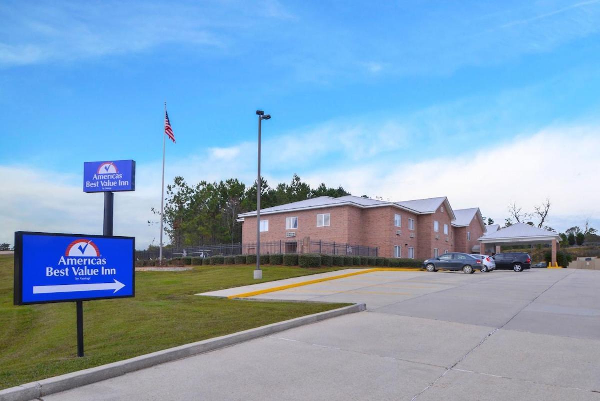 Americas Best Value Inn Wiggins Buitenkant foto