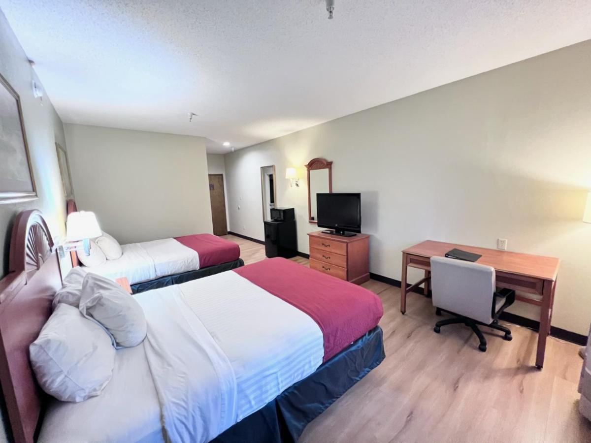 Americas Best Value Inn Wiggins Buitenkant foto
