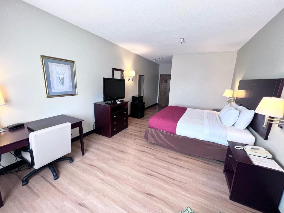 Americas Best Value Inn Wiggins Buitenkant foto