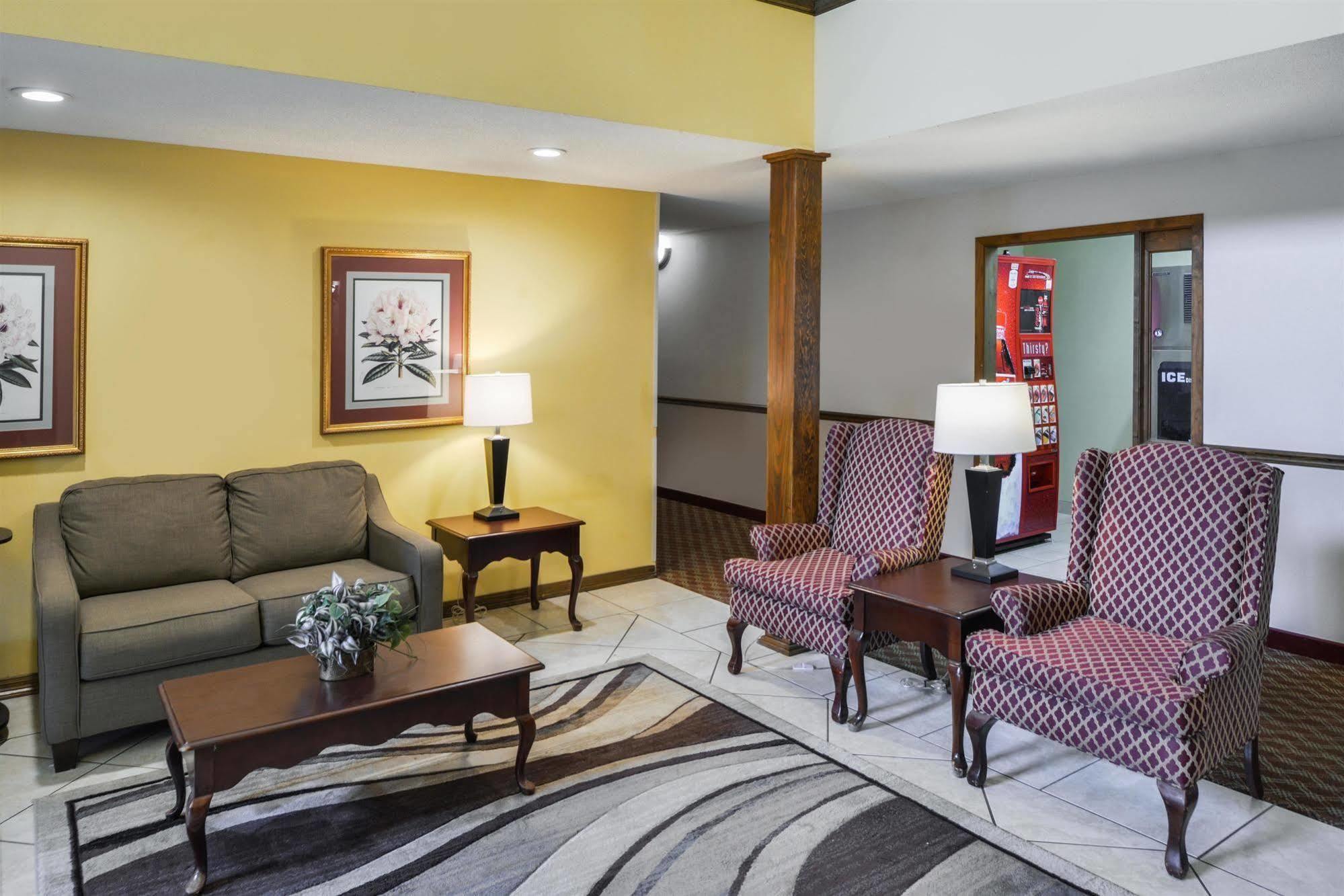 Americas Best Value Inn Wiggins Buitenkant foto